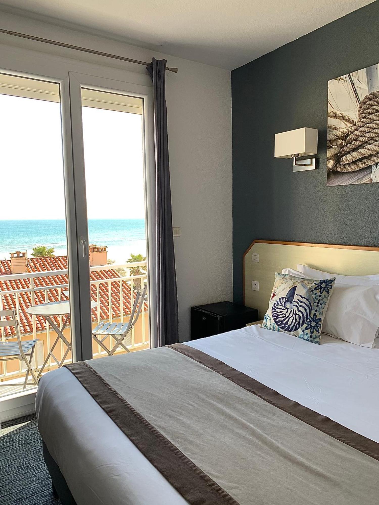 Le Regina Hotel Et Restaurant Canet-Plage Εξωτερικό φωτογραφία